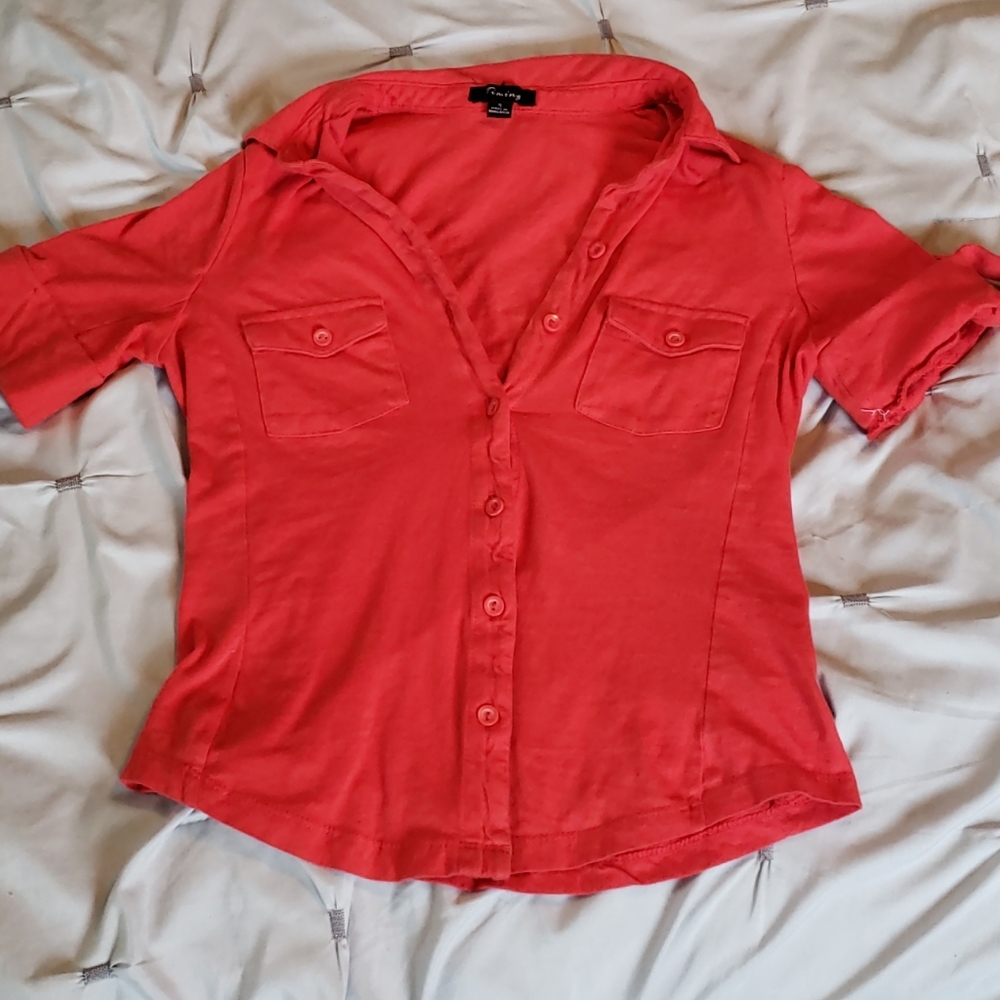 Button up short sleeve t-shirt